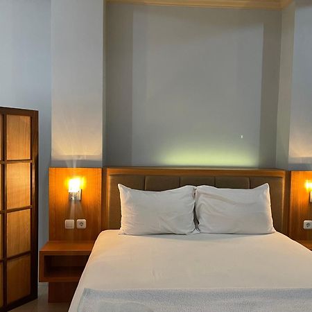 Wesbobo Inn Solo Экстерьер фото