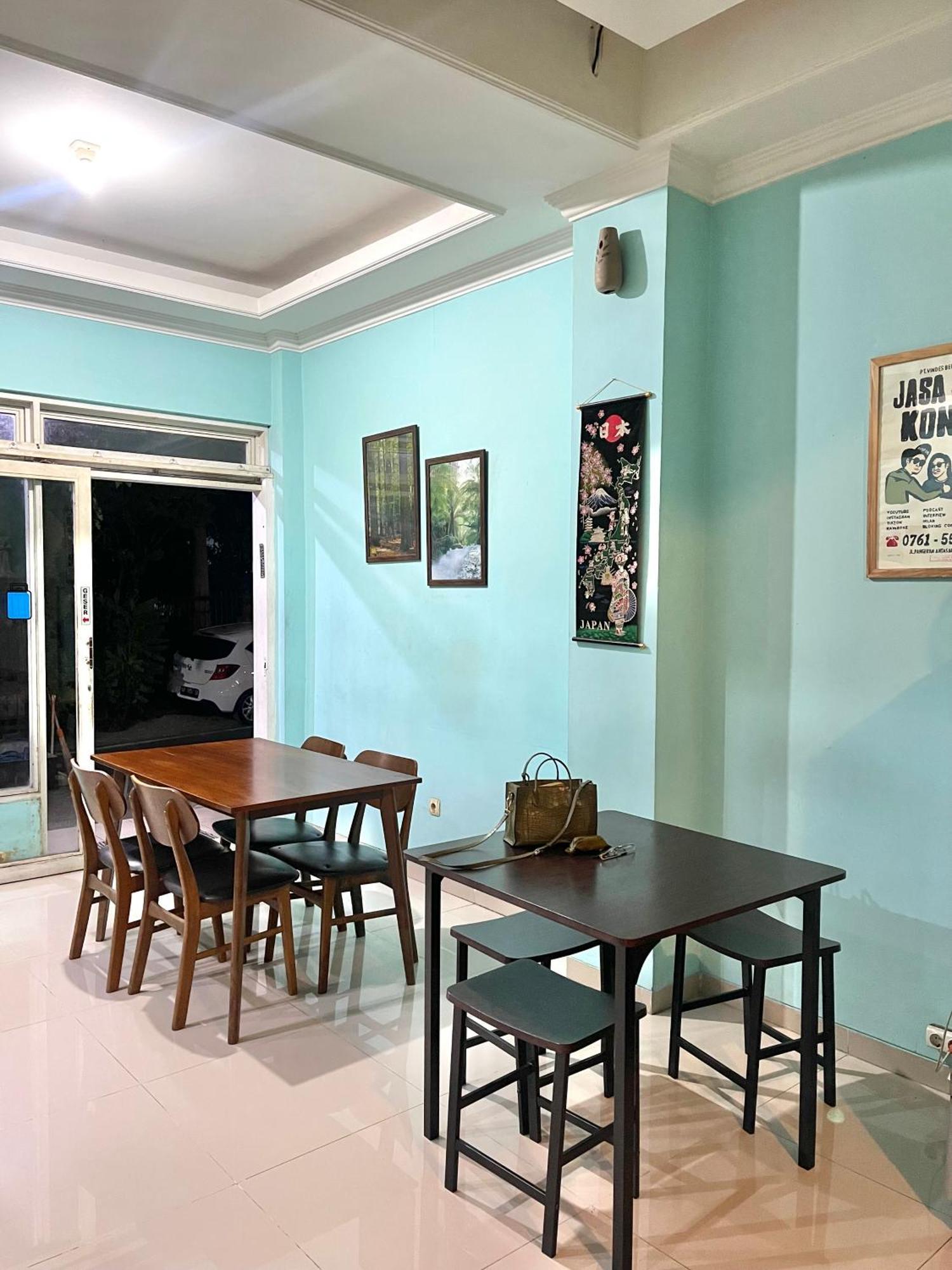 Wesbobo Inn Solo Экстерьер фото